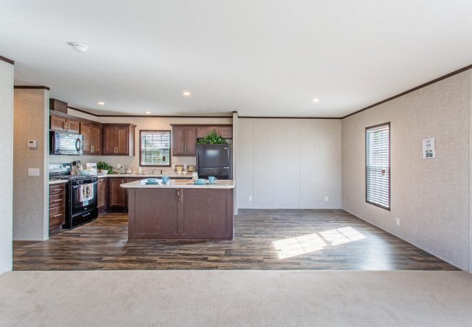 Colonial Heights - Image 21