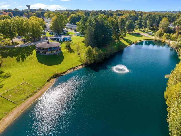 Melrose Village - Image 12