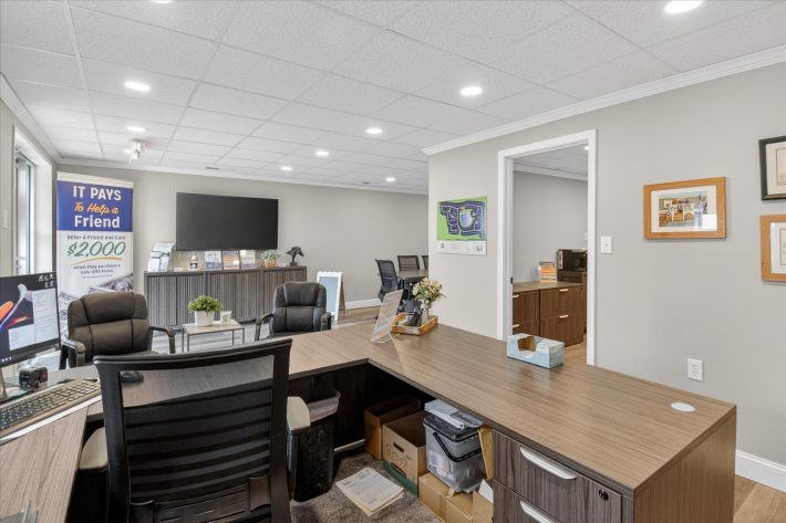 Worthington Arms - Image 28