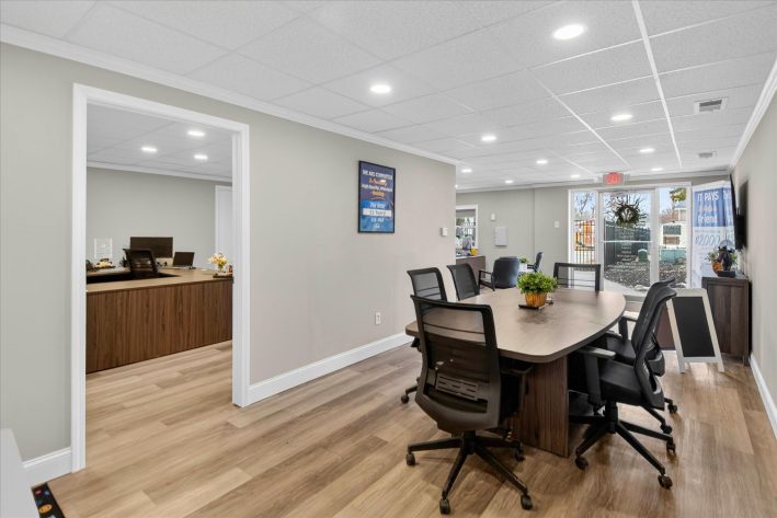 Worthington Arms - Image 30