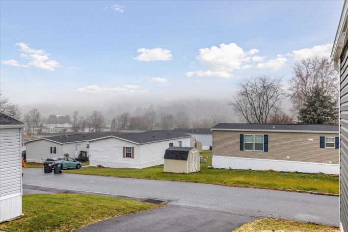 Frieden Manor - Image 44