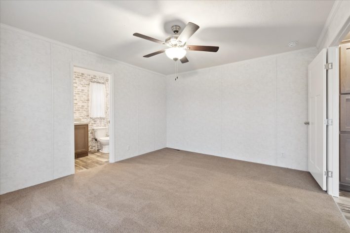 Frieden Manor - Image 53