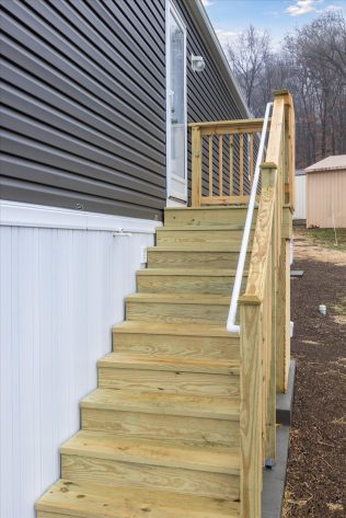 Frieden Manor - Image 55