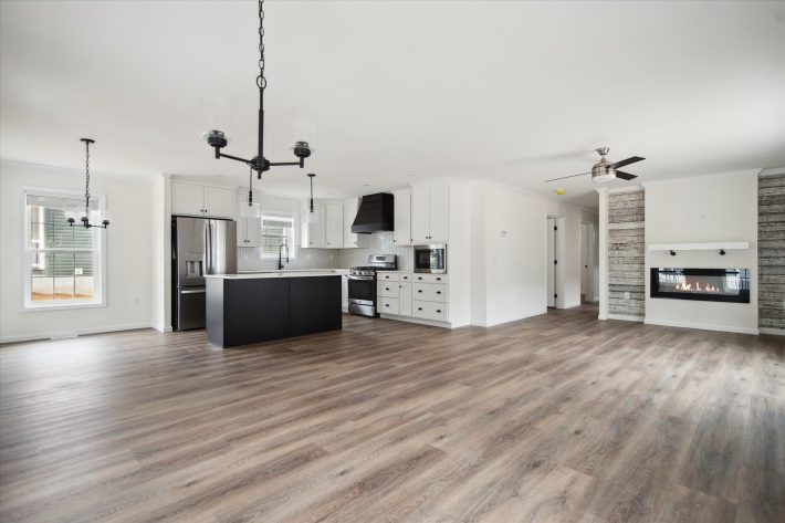 Cinnamon Woods - Image 9