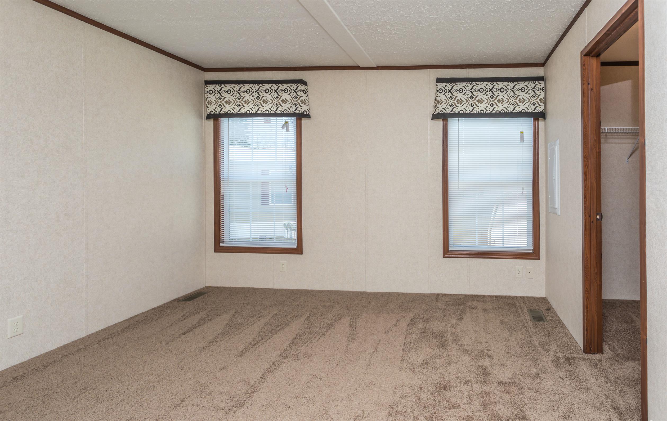 Lake Erie Estates - Image 12