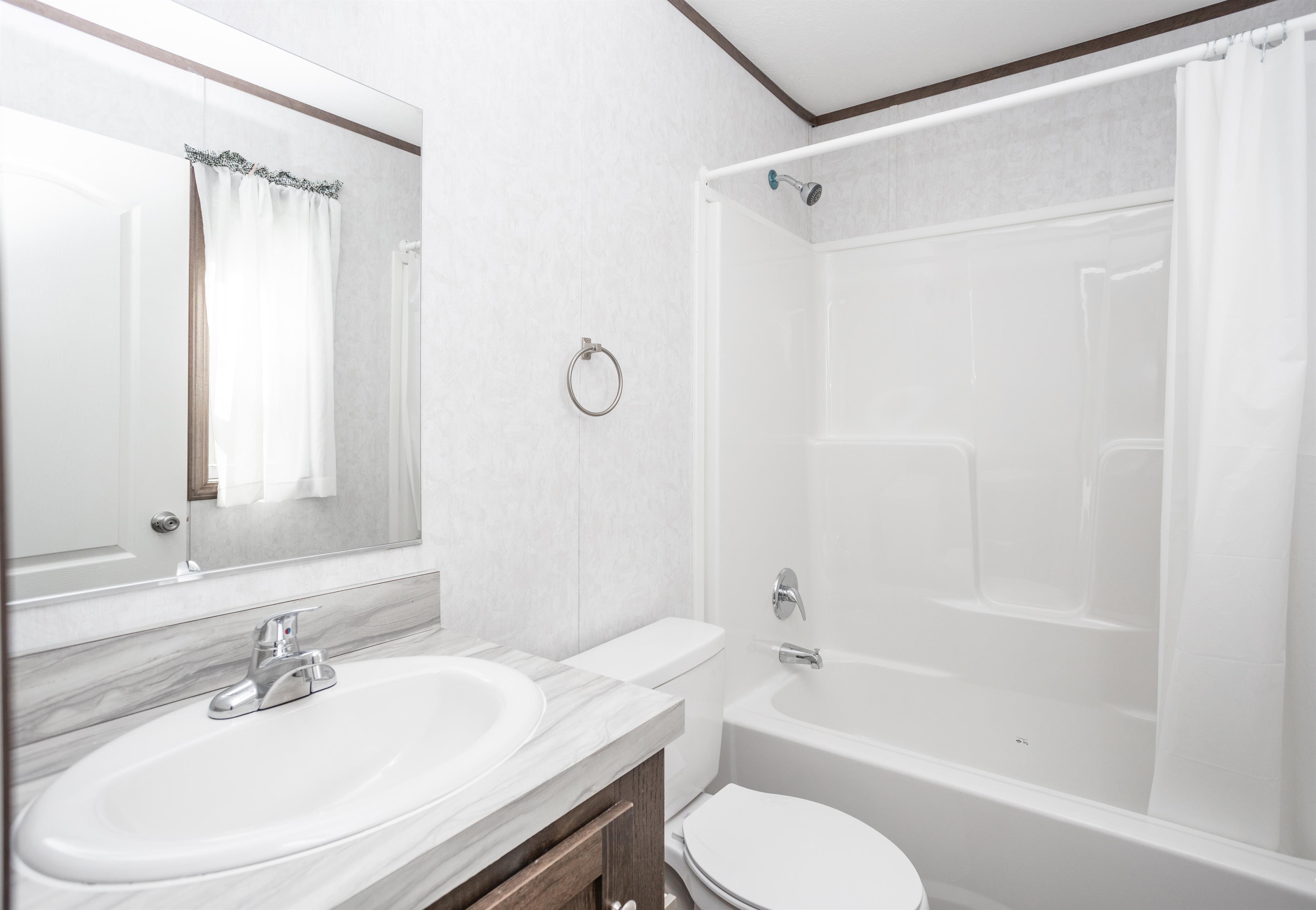 Lake Erie Estates - Image 22