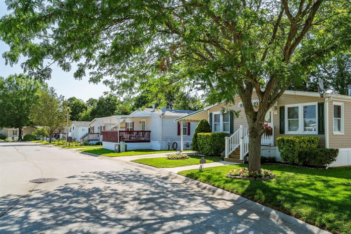 Maplewood Village - Image 16