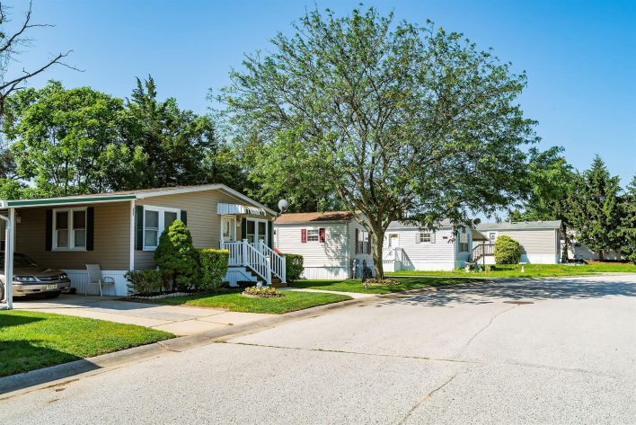 Maplewood Village - Image 17