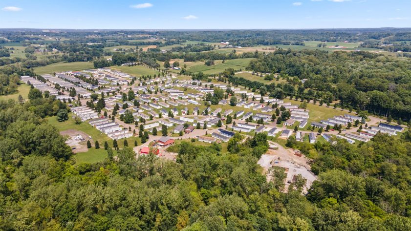 Lake Sherman Village - Image 5