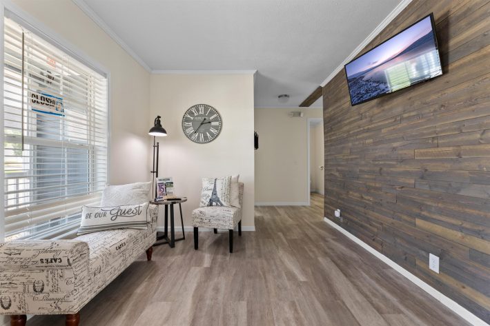 Lake Sherman Village - Image 7