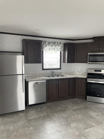 Woodland Manor - Image 3