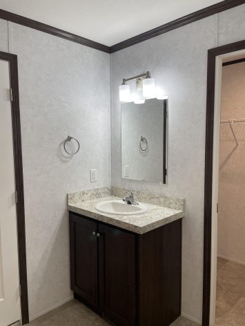 Woodland Manor - Image 9