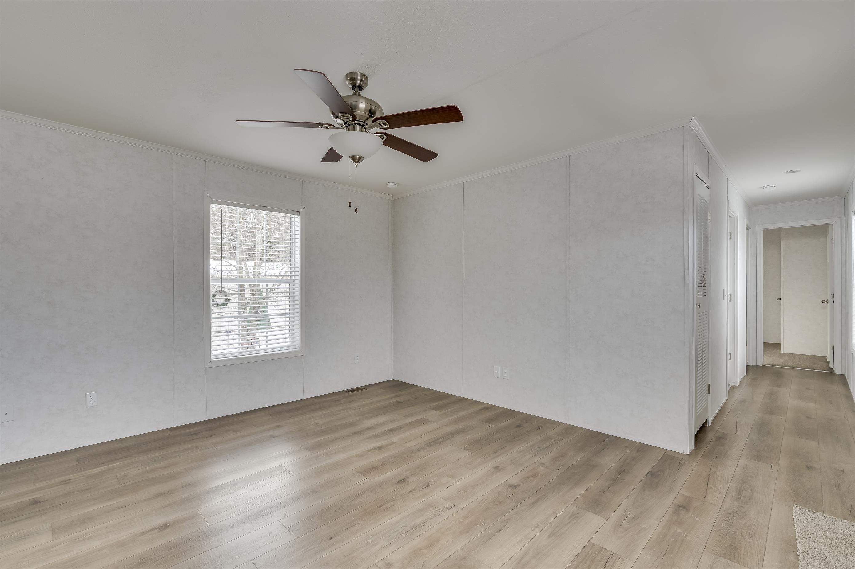 Woodland Manor - Image 4