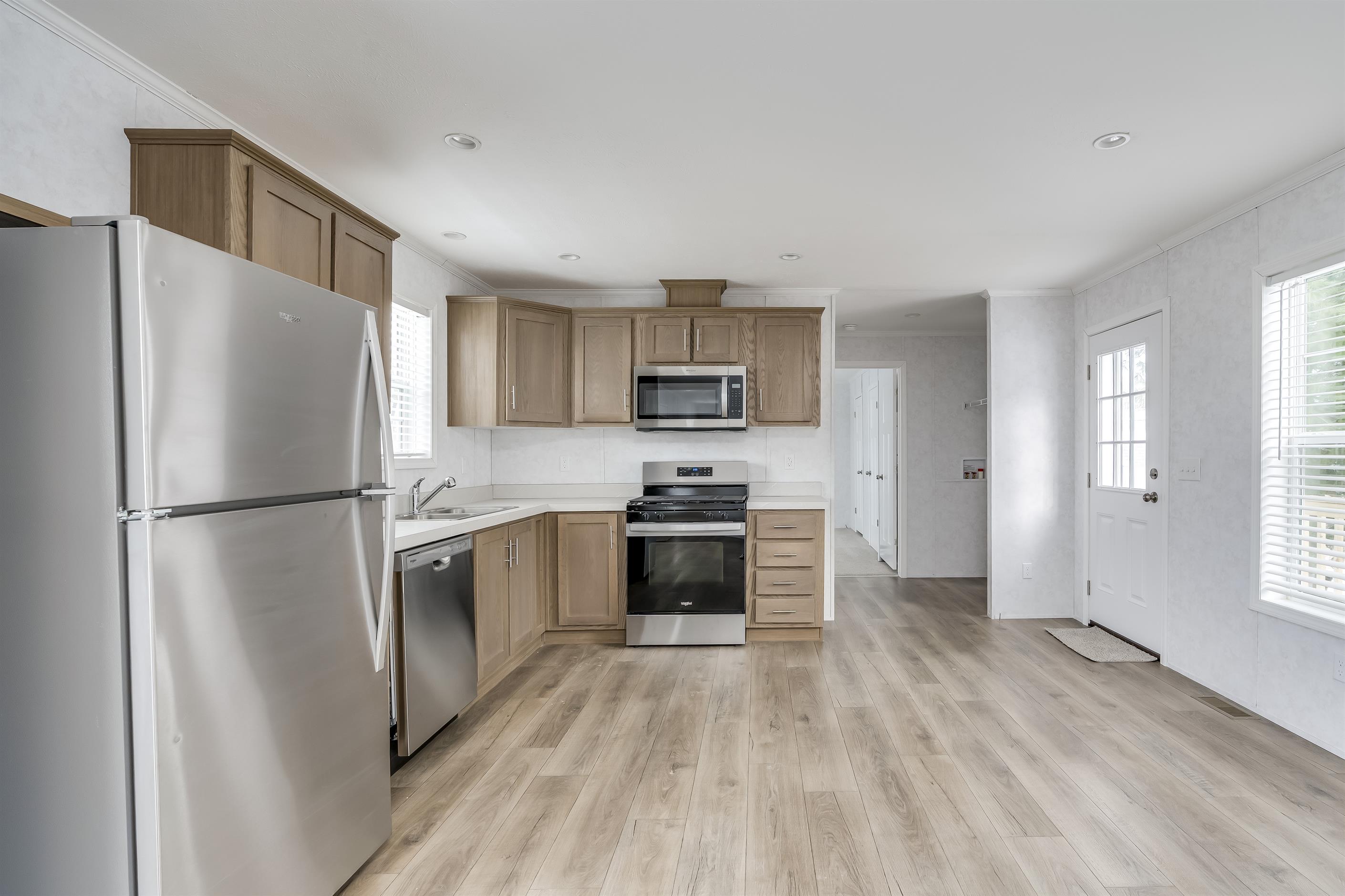 Woodland Manor - Image 8