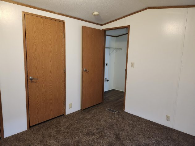 Wood Valley - Image 4