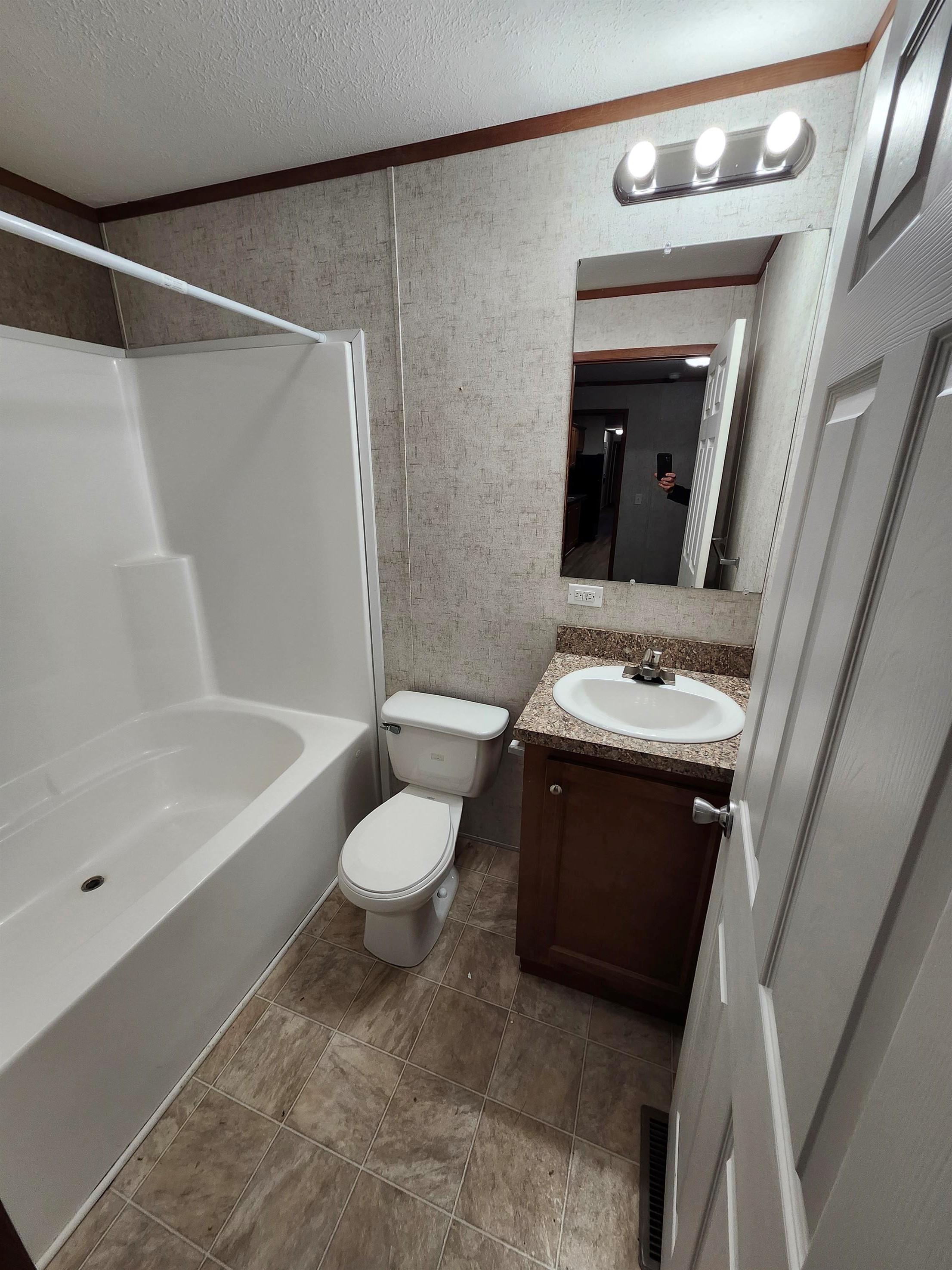 Little Chippewa - Image 12