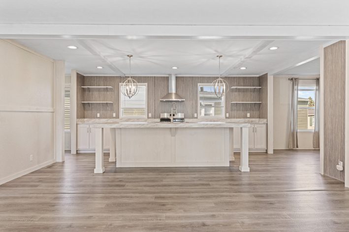 Melrose Village - Image 4