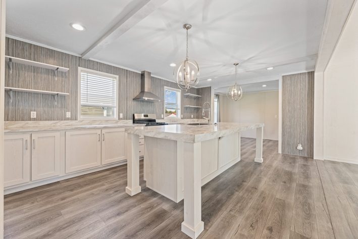 Melrose Village - Image 6