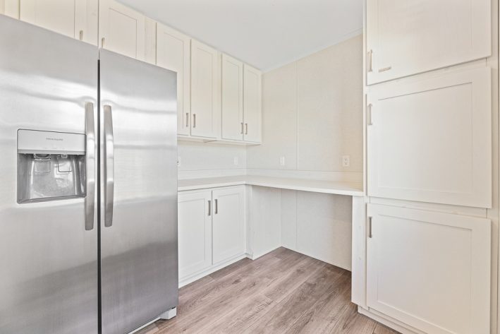 Melrose Village - Image 13