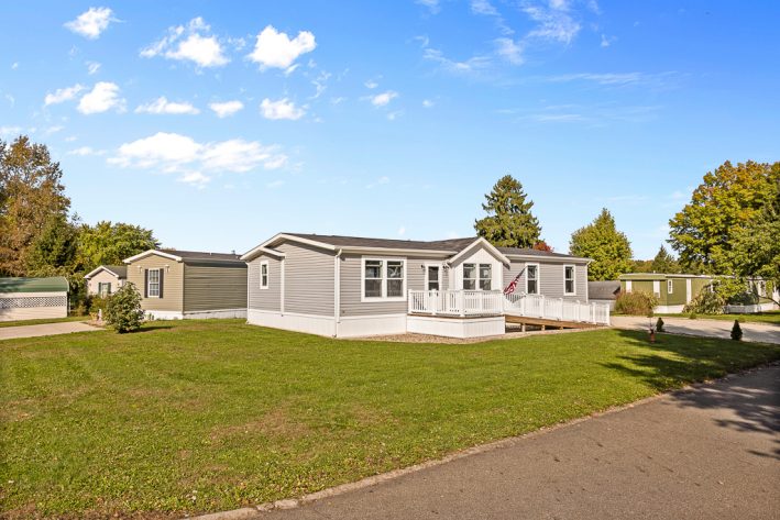 Melrose Village - Image 15