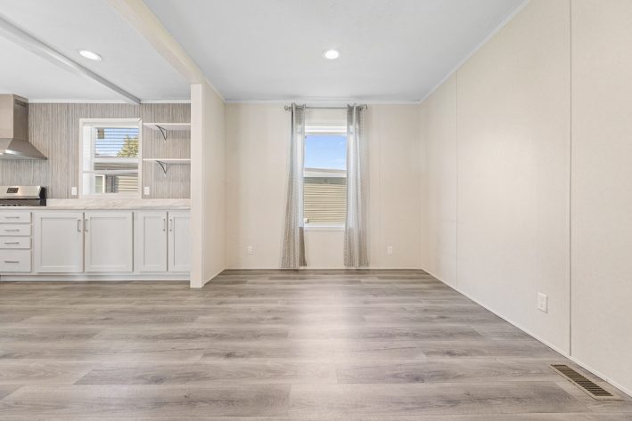 Melrose Village - Image 29