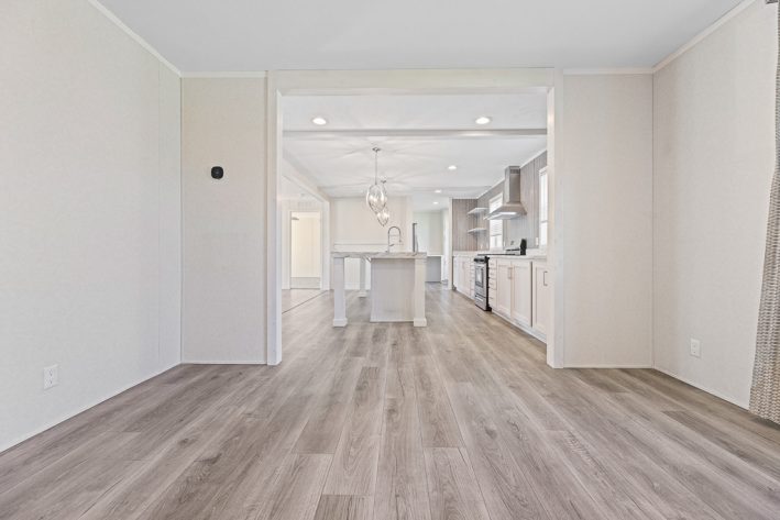 Melrose Village - Image 31