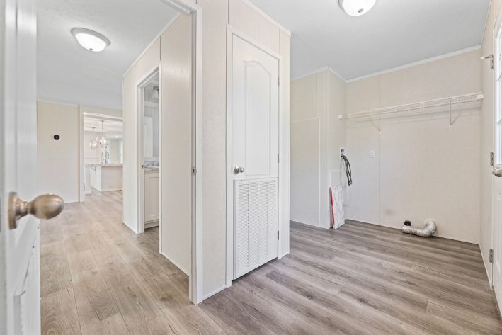 Melrose Village - Image 42