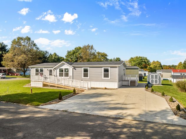 Melrose Village - Image 51