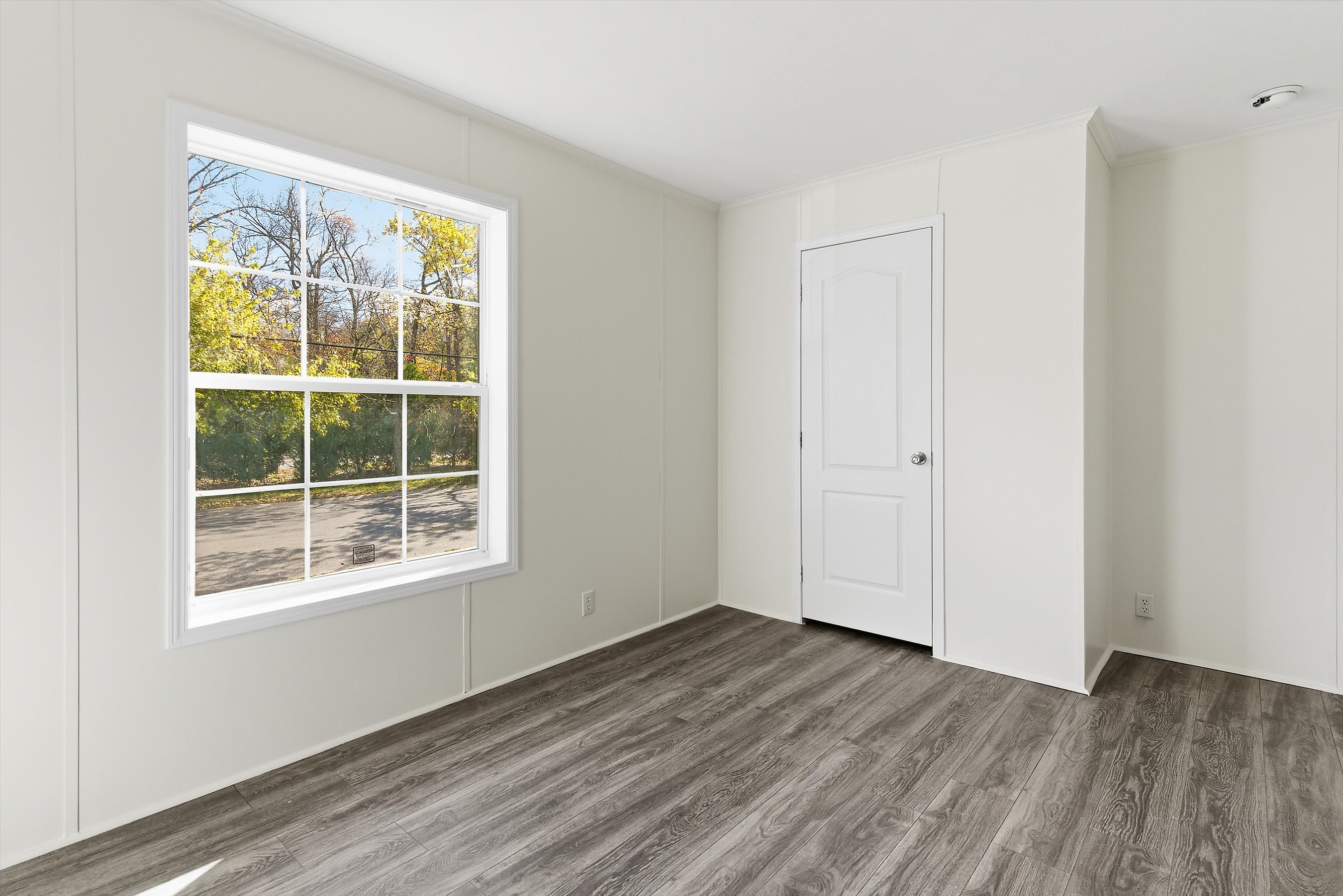 Cedarcrest Village - Image 15