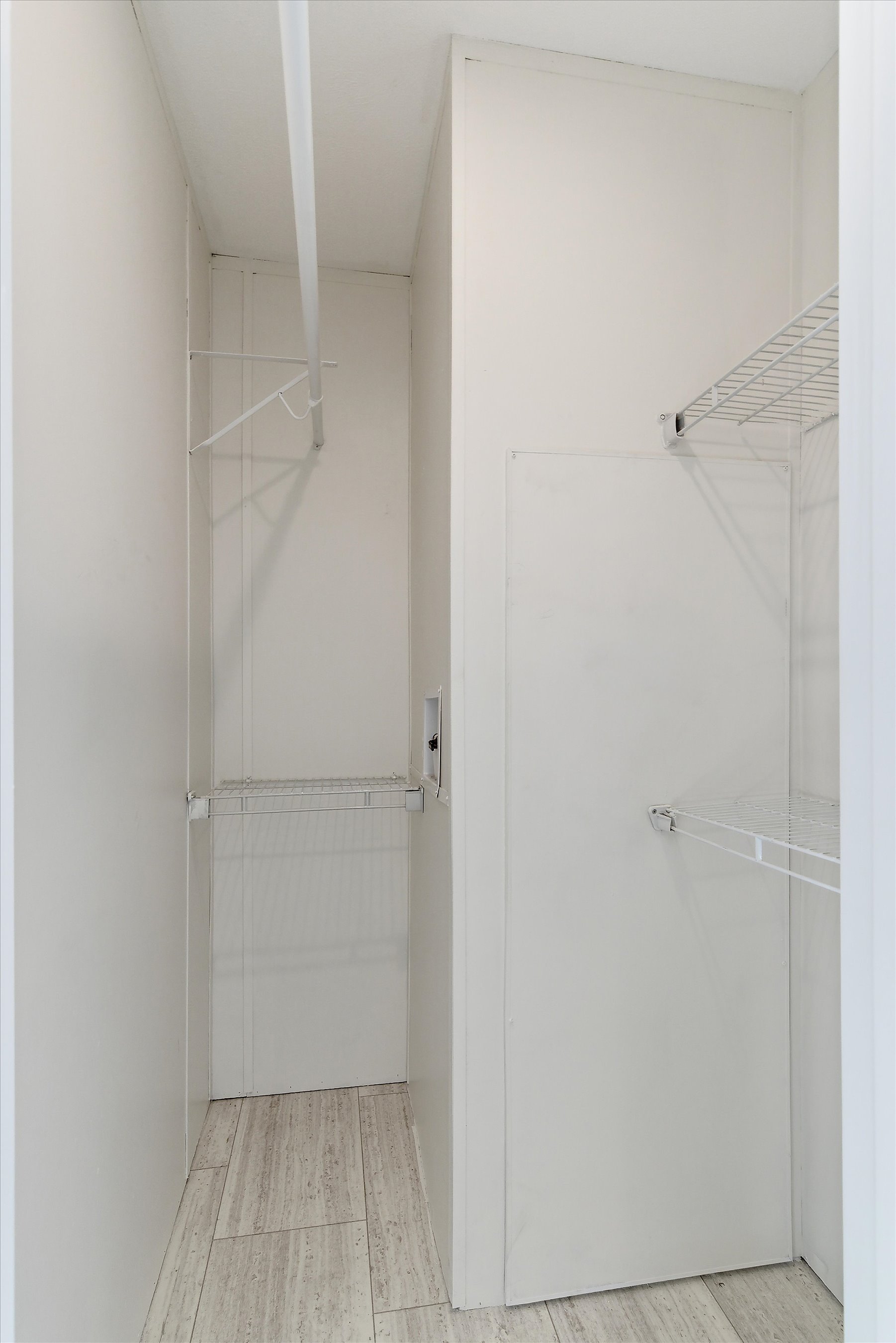 Cedarcrest Village - Image 20