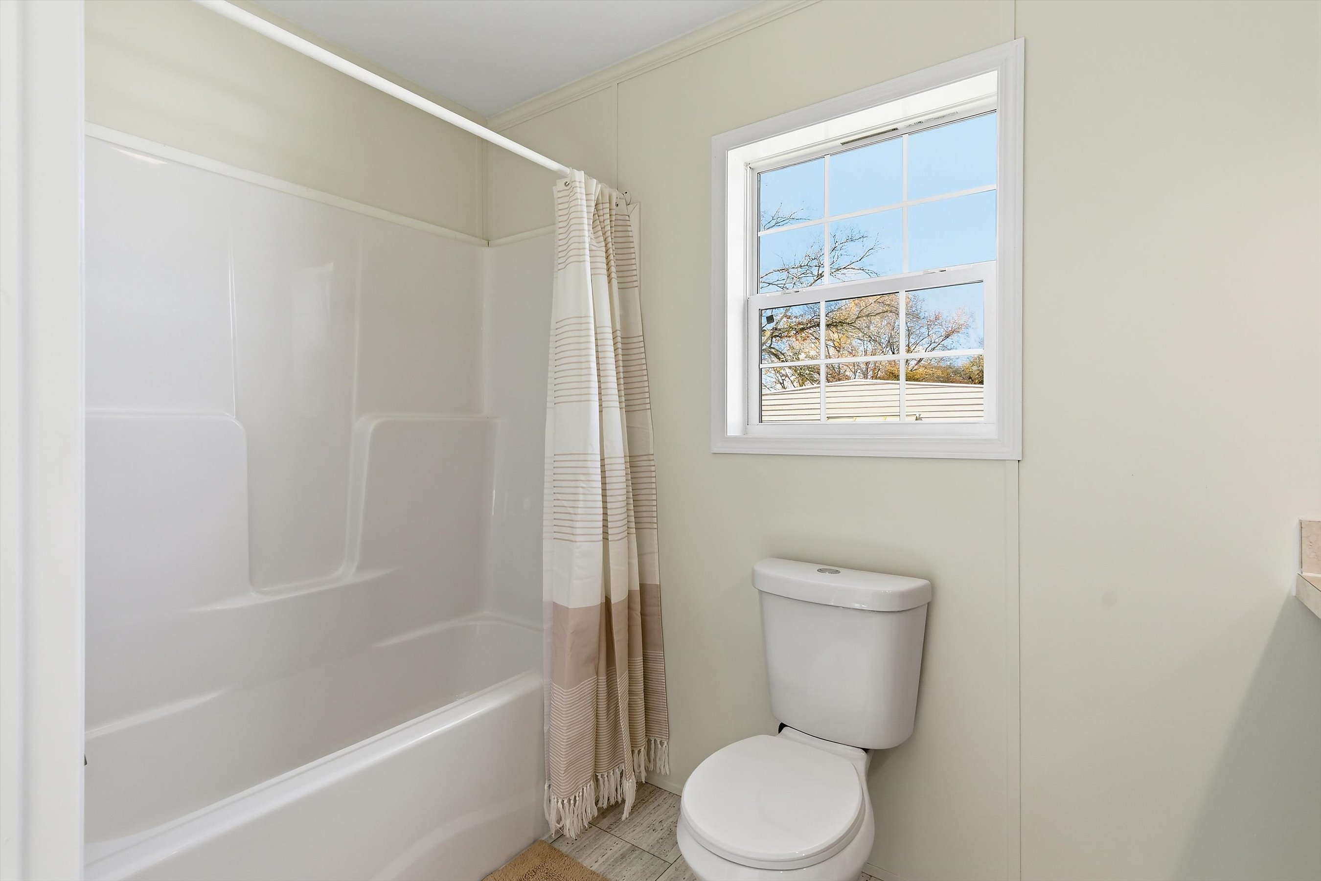 Cedarcrest Village - Image 21