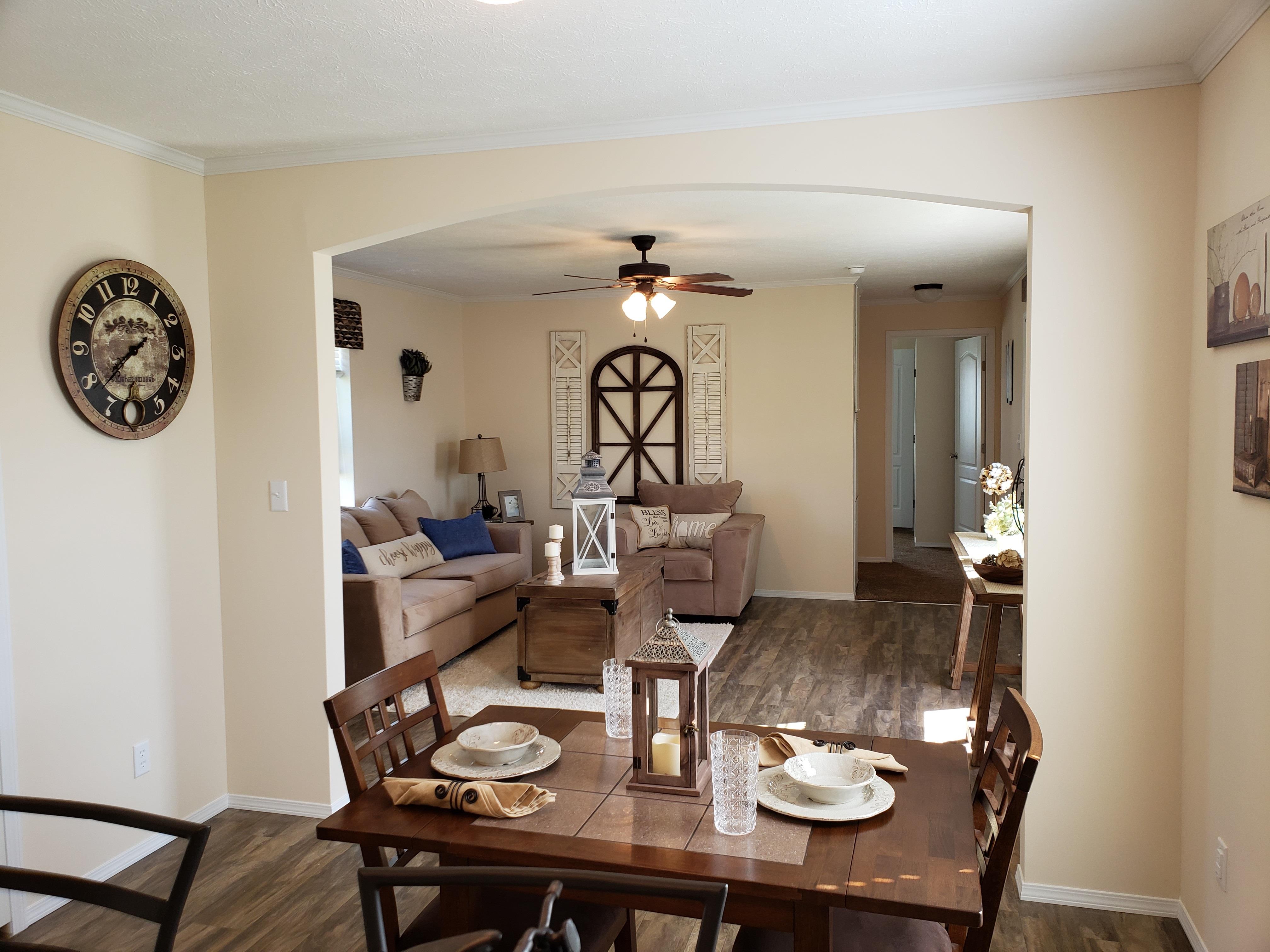 Melrose Village - Image 4