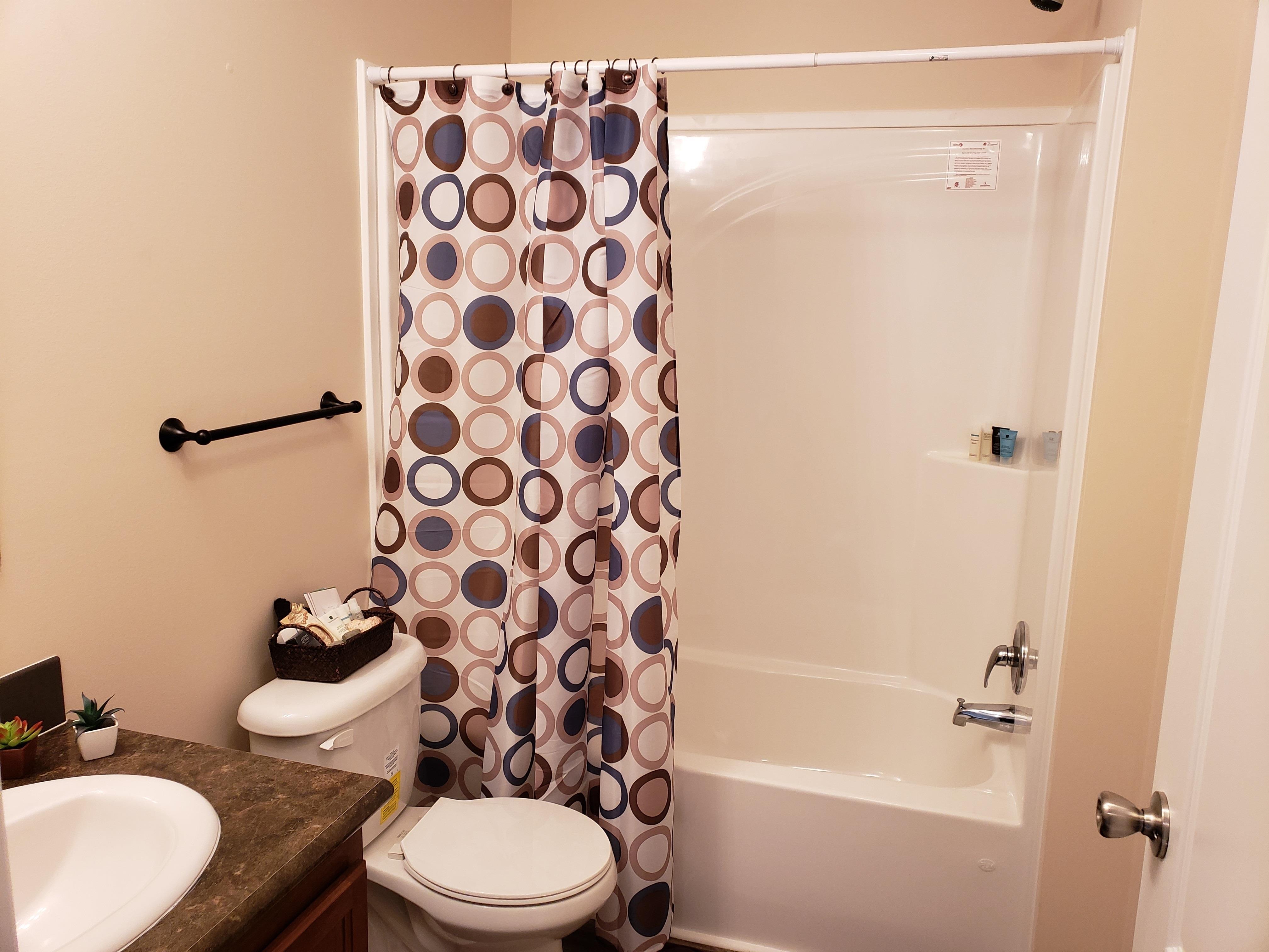 Melrose Village - Image 11