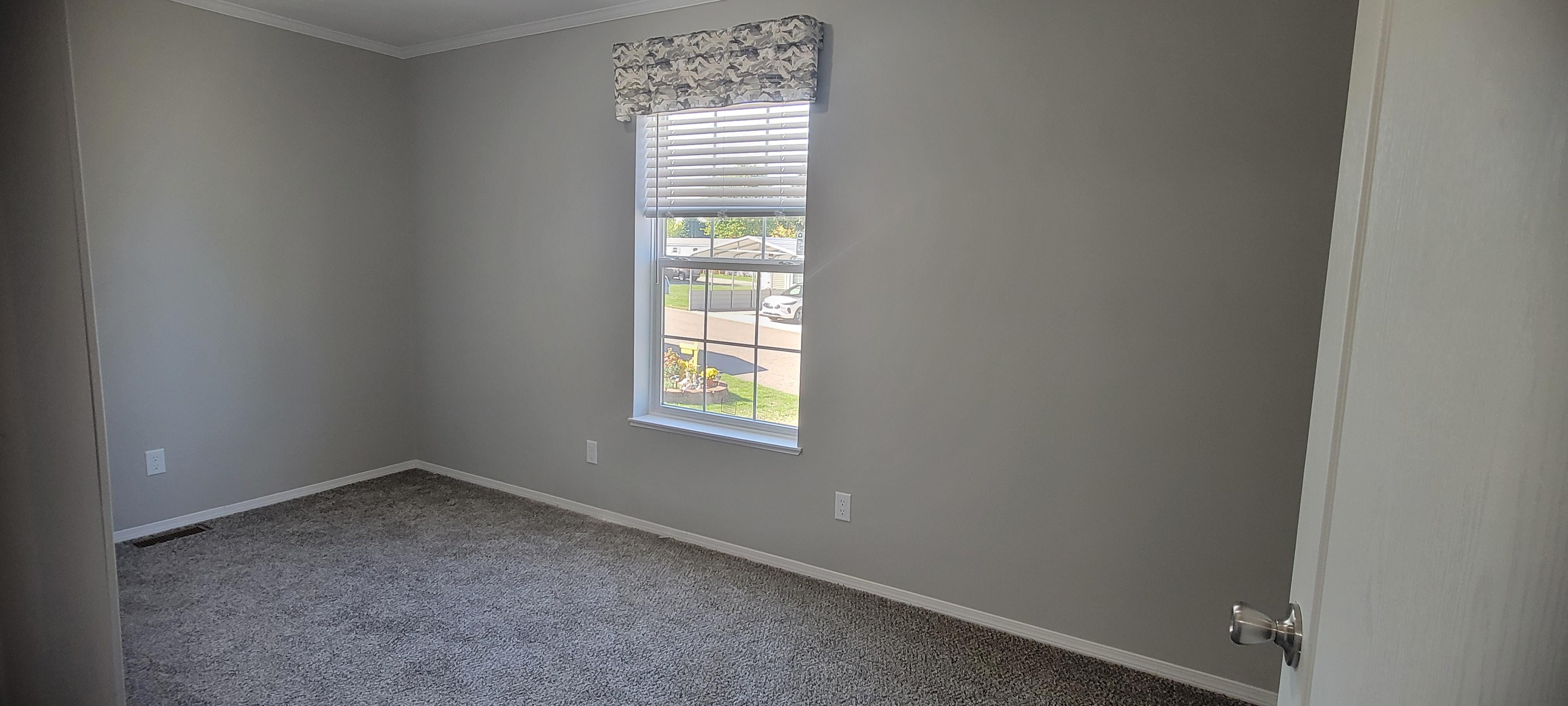 Melrose Village - Image 9