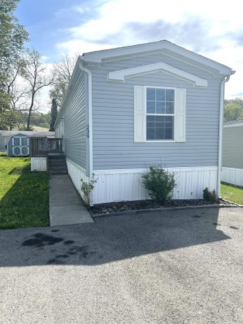 Rostraver Estates - Image 1