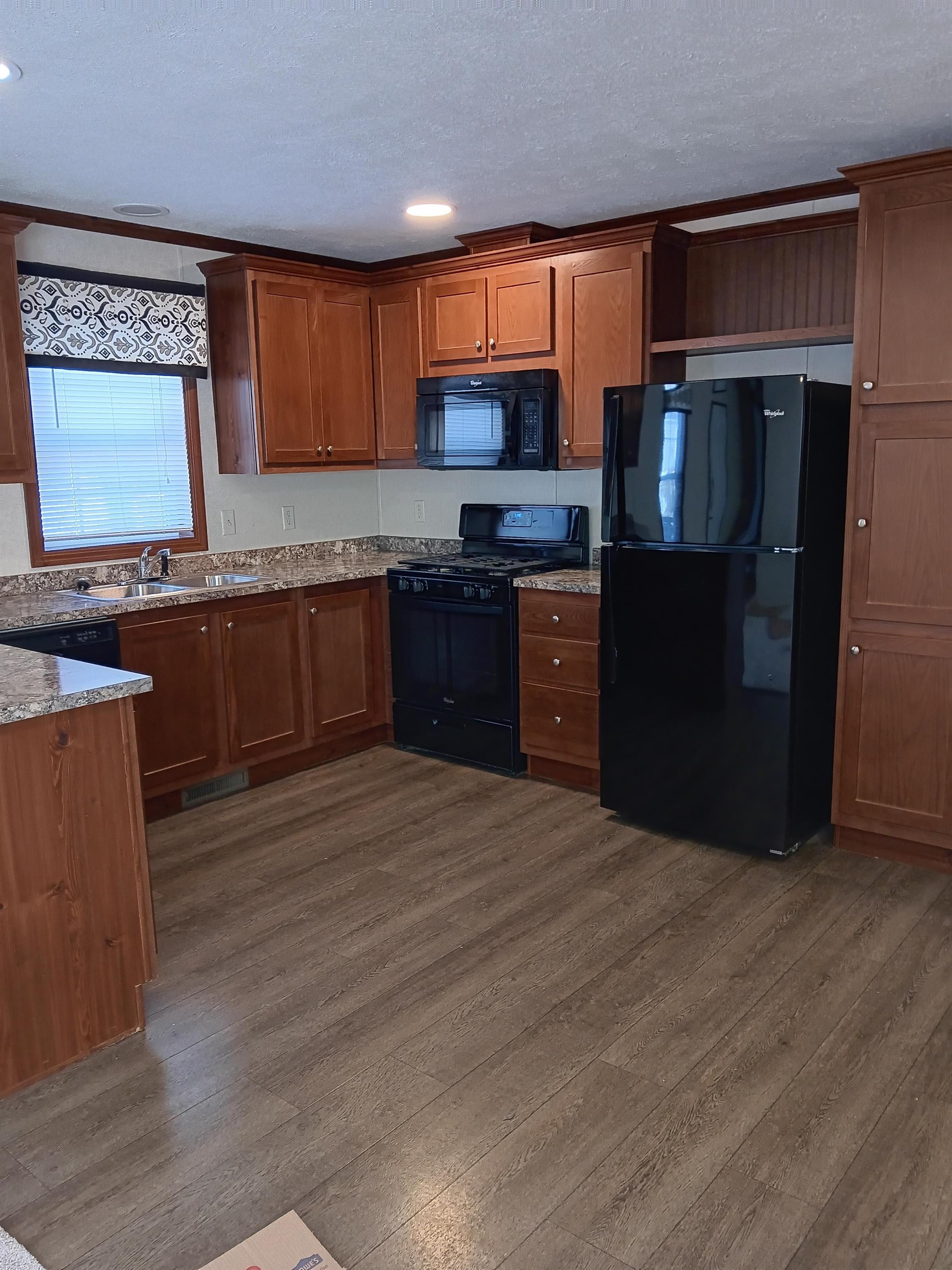 Voyager Estates - Image 2