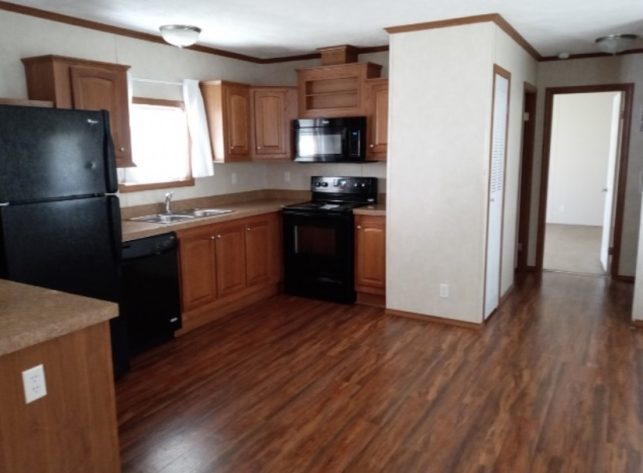 Colonial Heights - Image 2