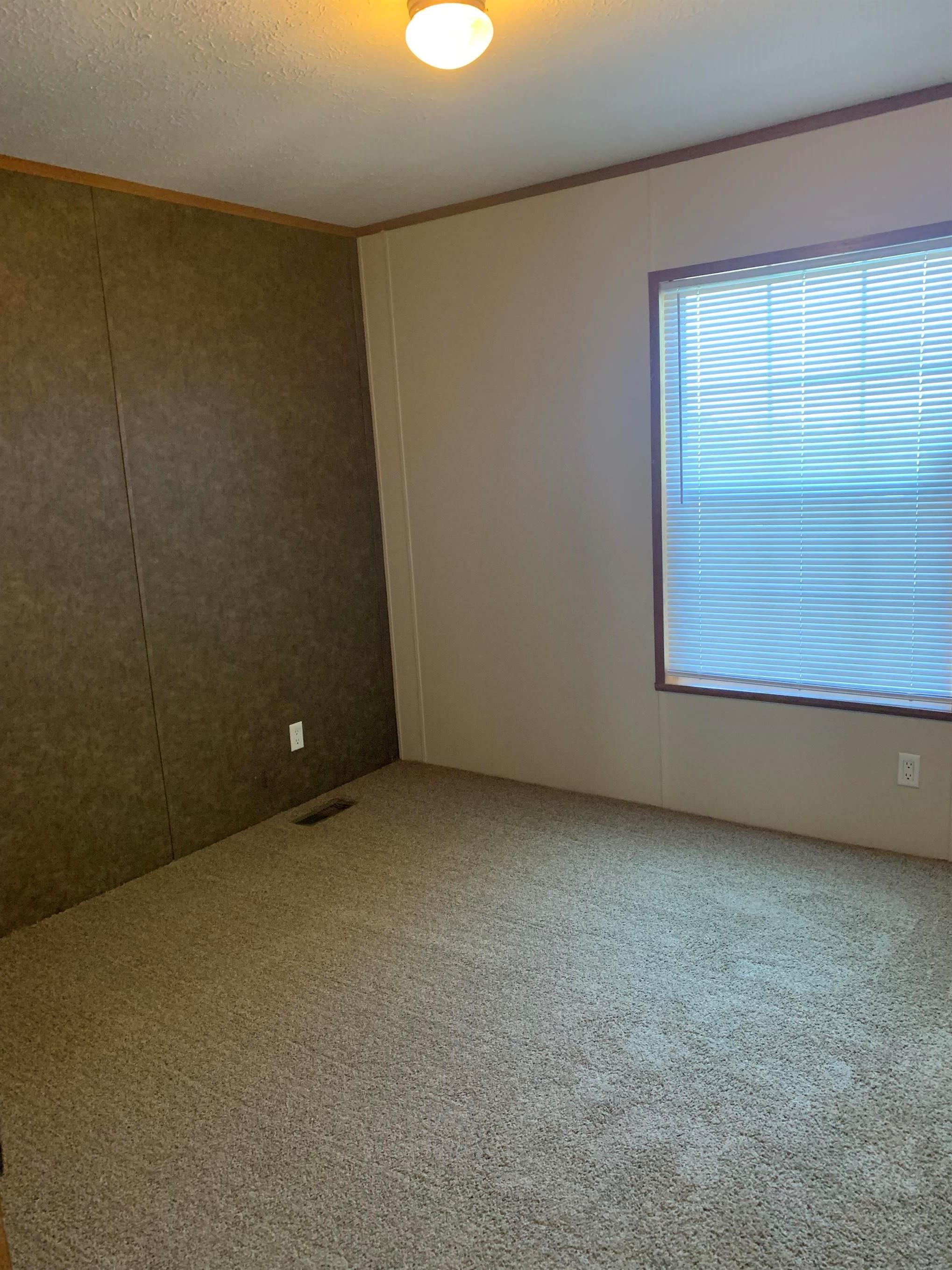 Colonial Heights - Image 3