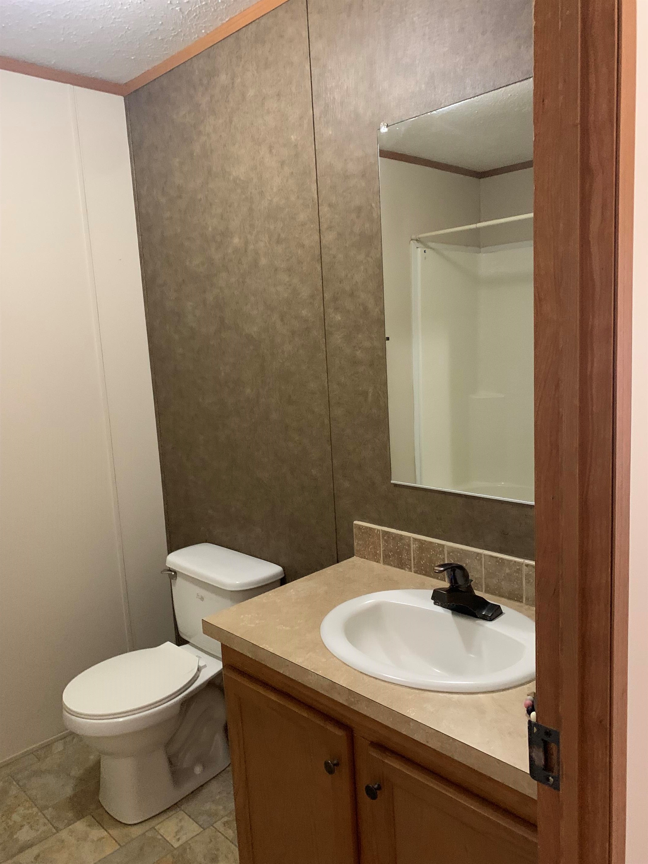 Colonial Heights - Image 4