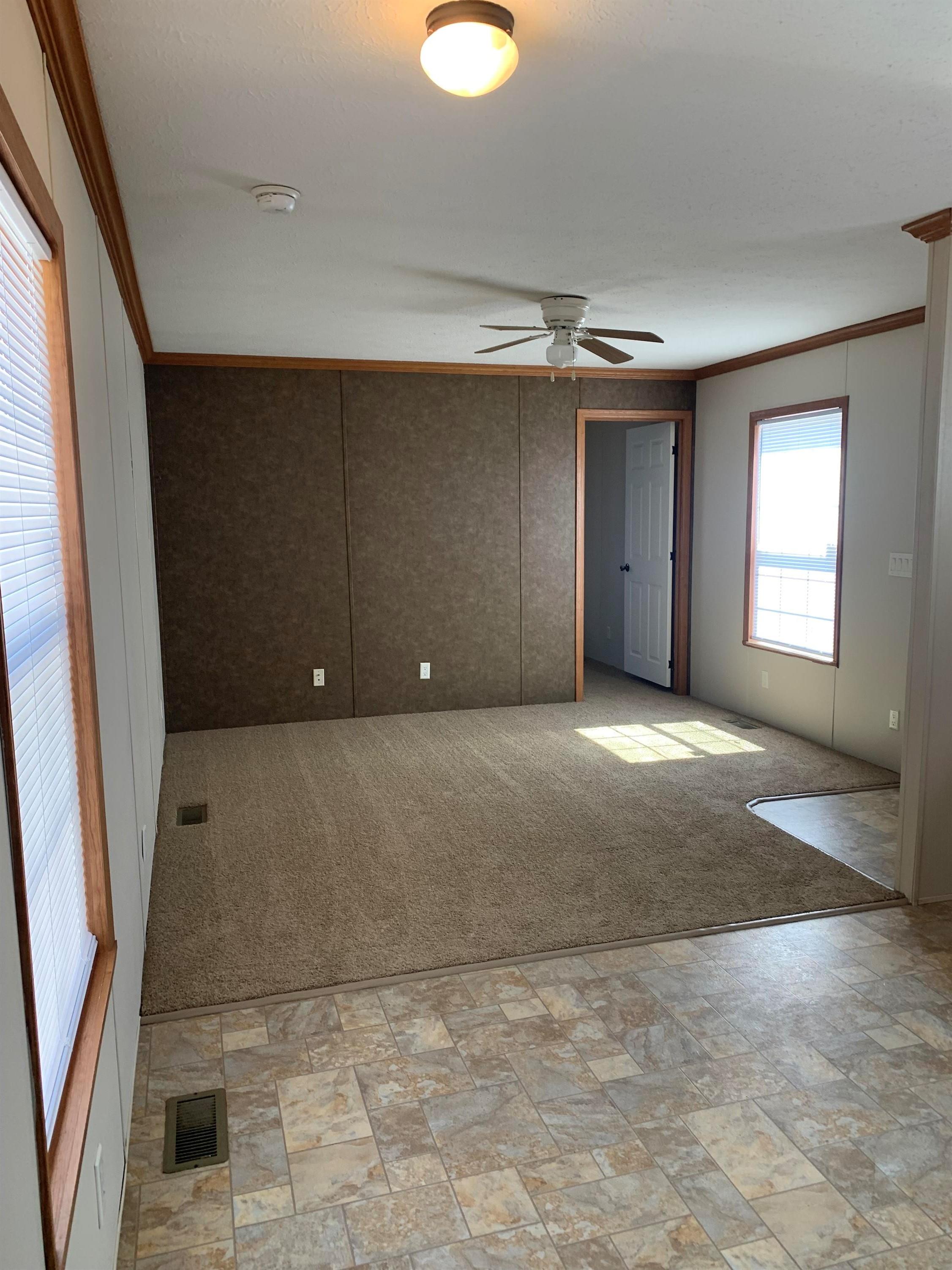 Colonial Heights - Image 6