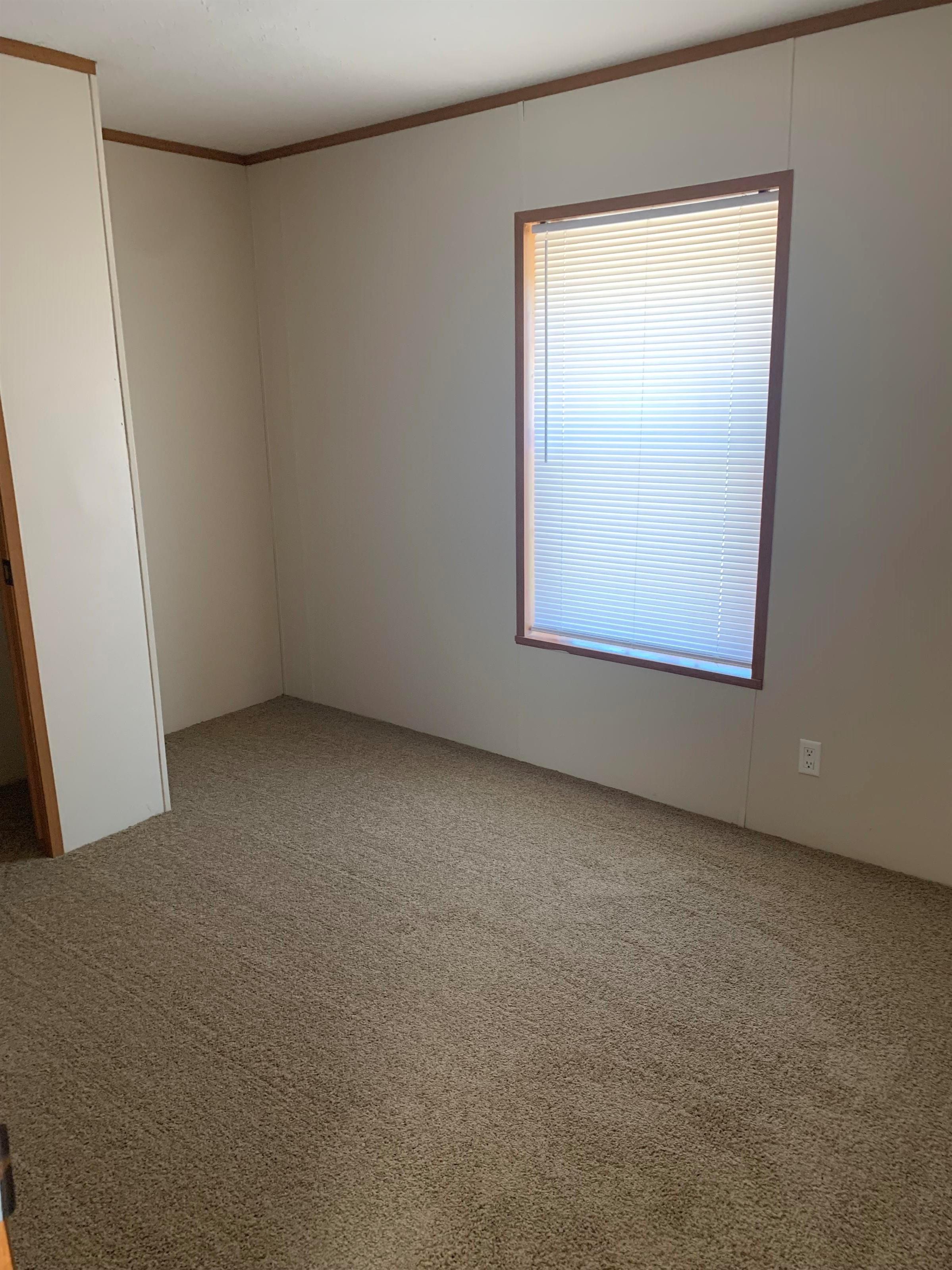 Colonial Heights - Image 7