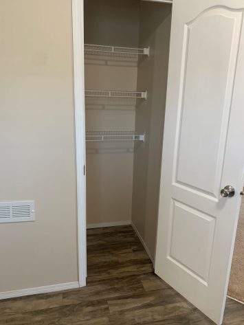 Colonial Heights - Image 6