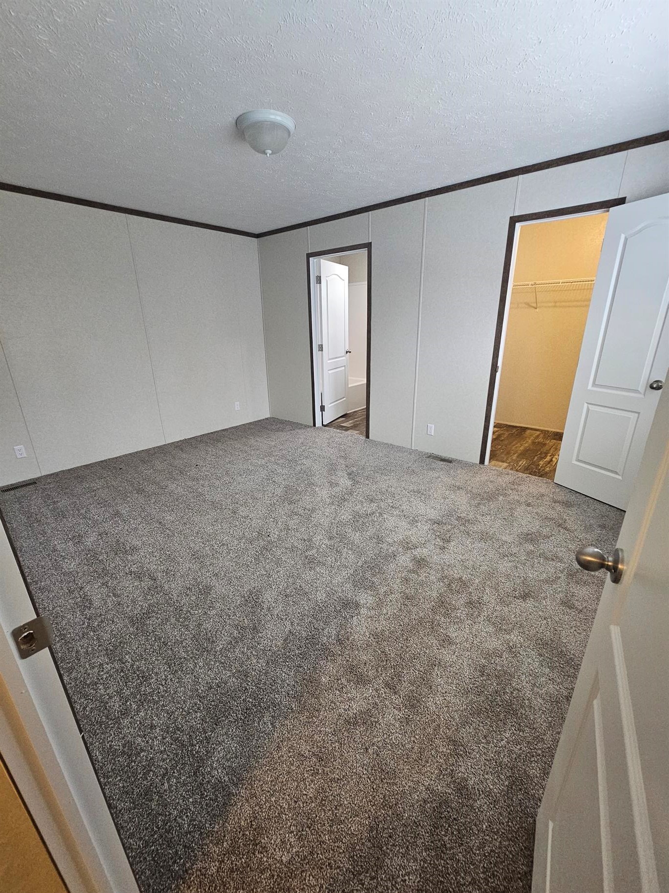 Worthington Arms - Image 6