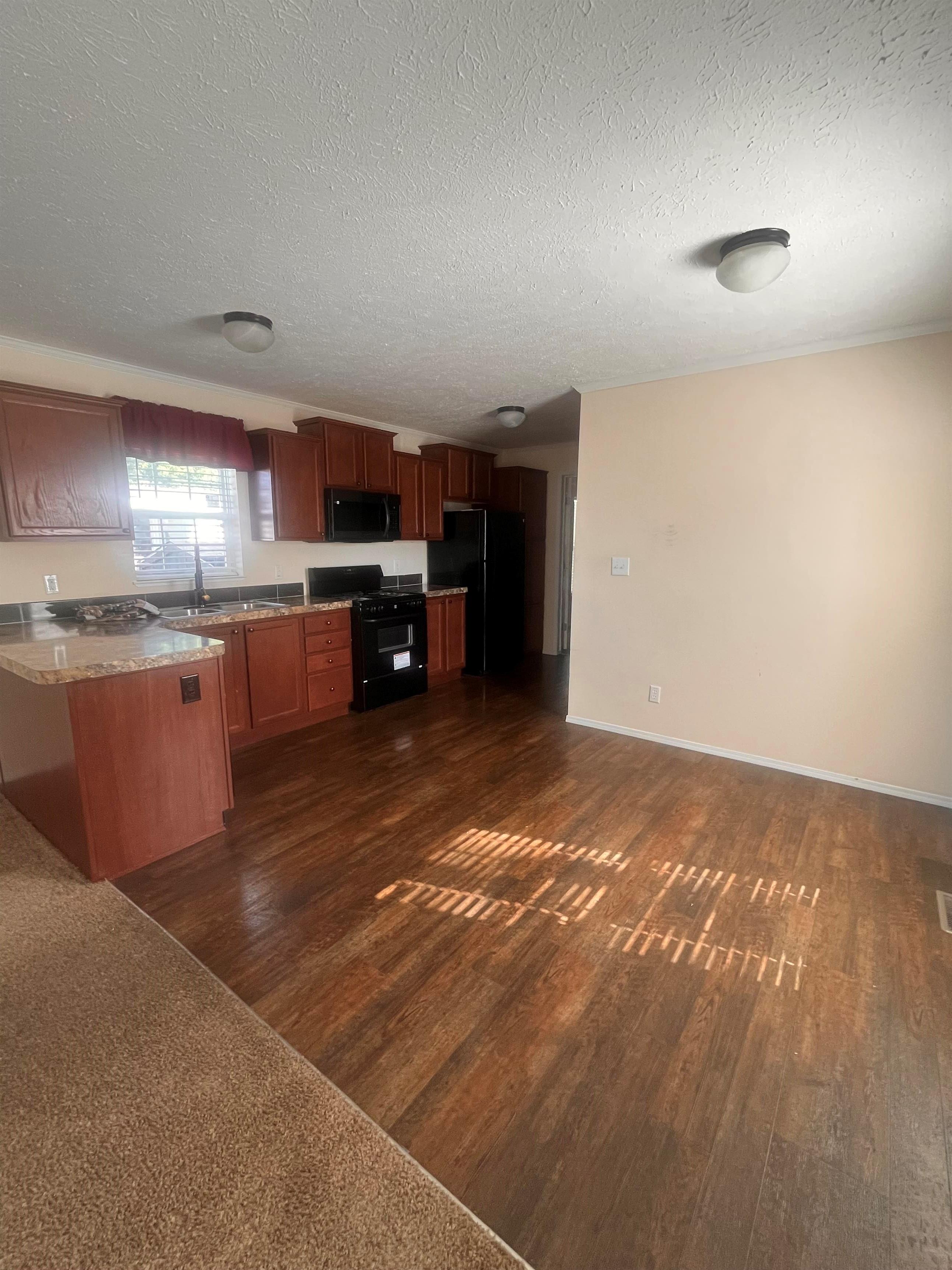 Hillcrest Estates - Image 5