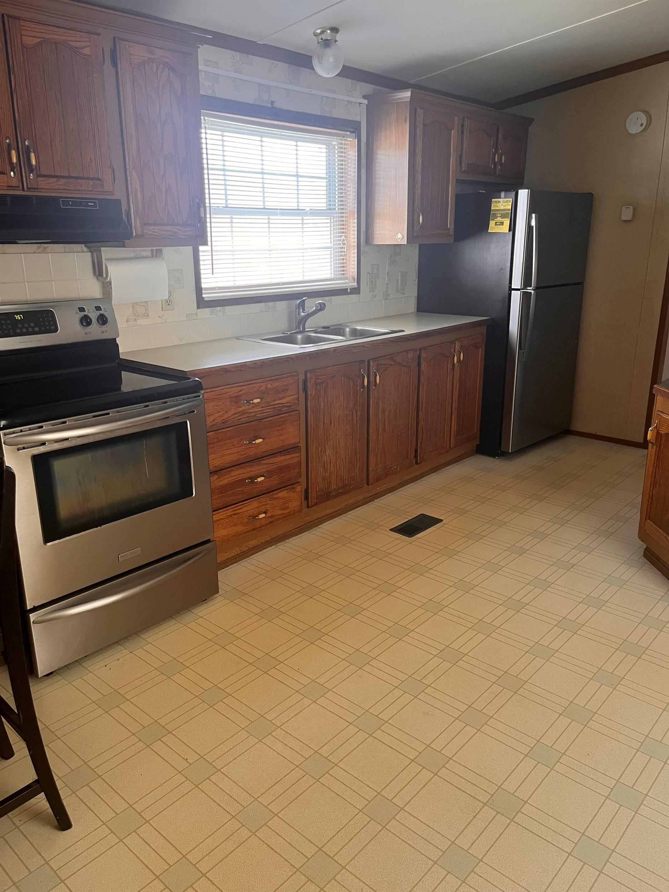 Hillcrest Estates - Image 7