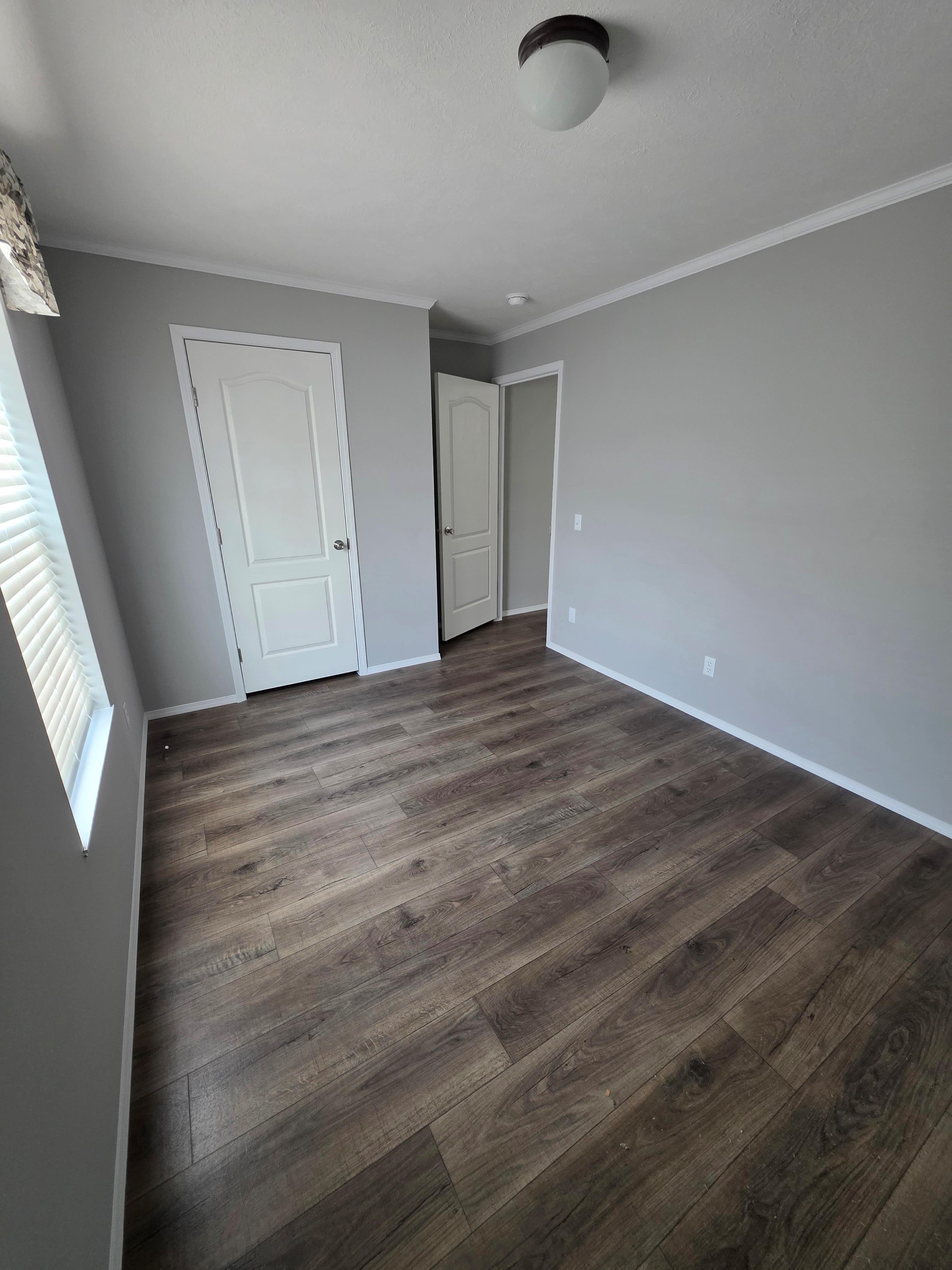 Clinton Manufactured Home Resort - Image 17