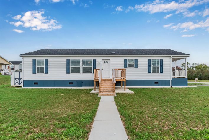 Pine Manor - Image 2