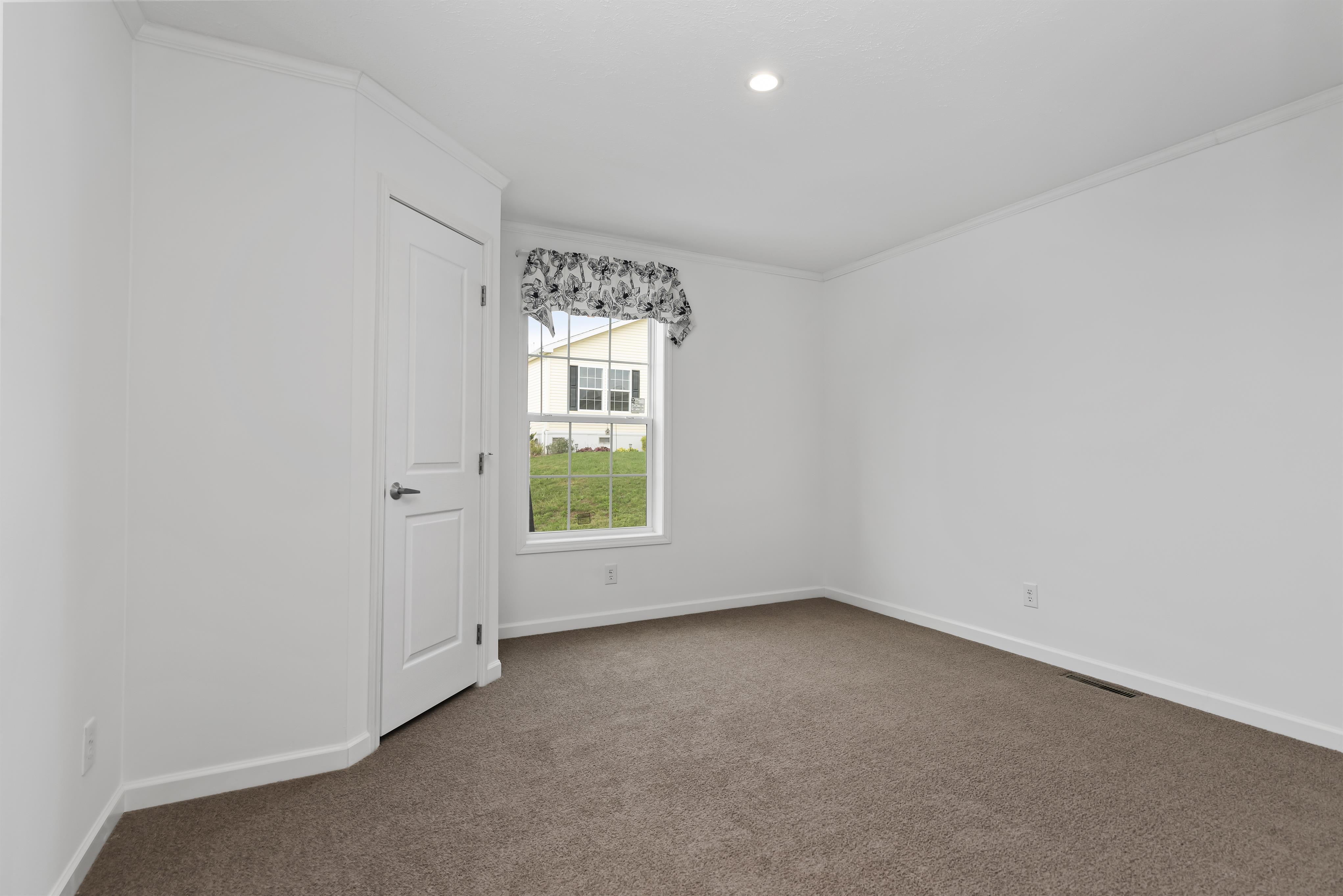 Pine Manor - Image 19