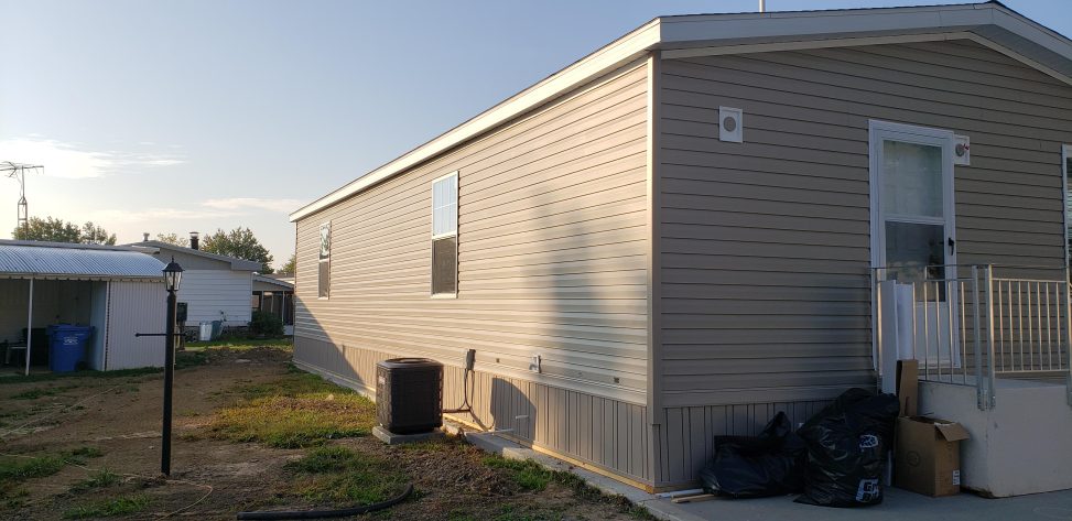 Pikewood Manor - Image 1