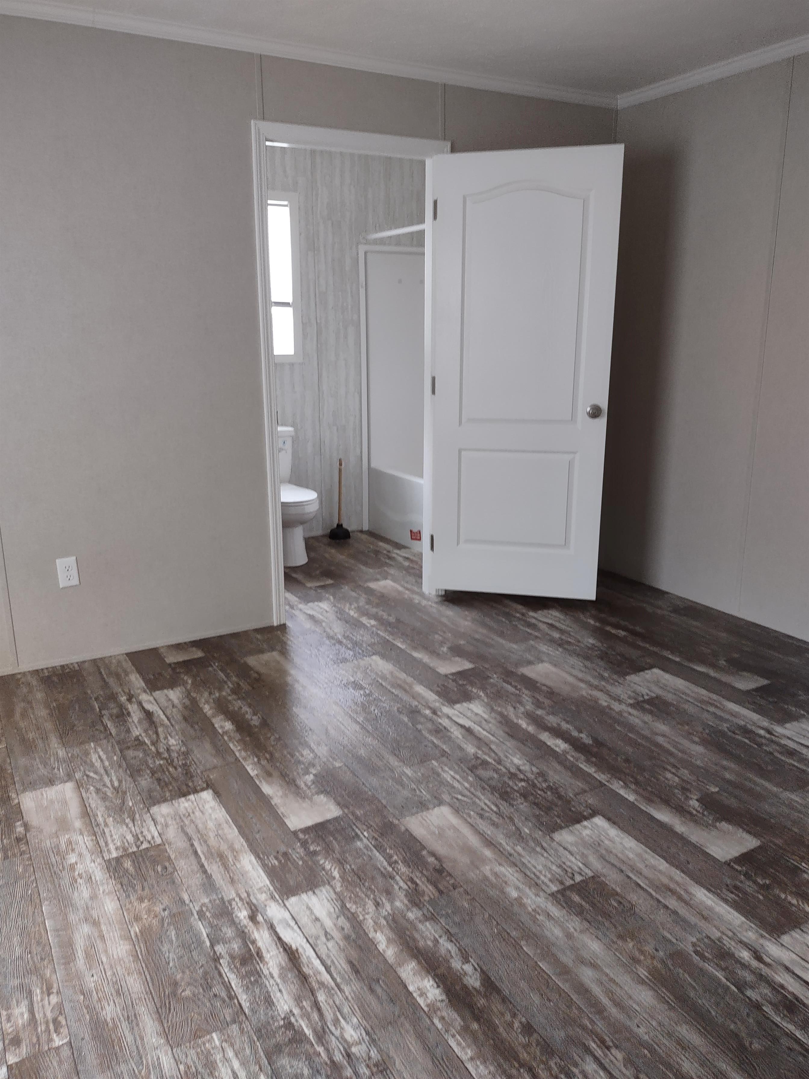 Camelot Woods - Image 5